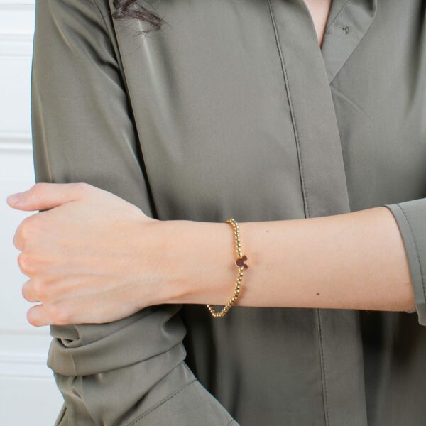 Armband aus Goldperlen mit Maus-Design
